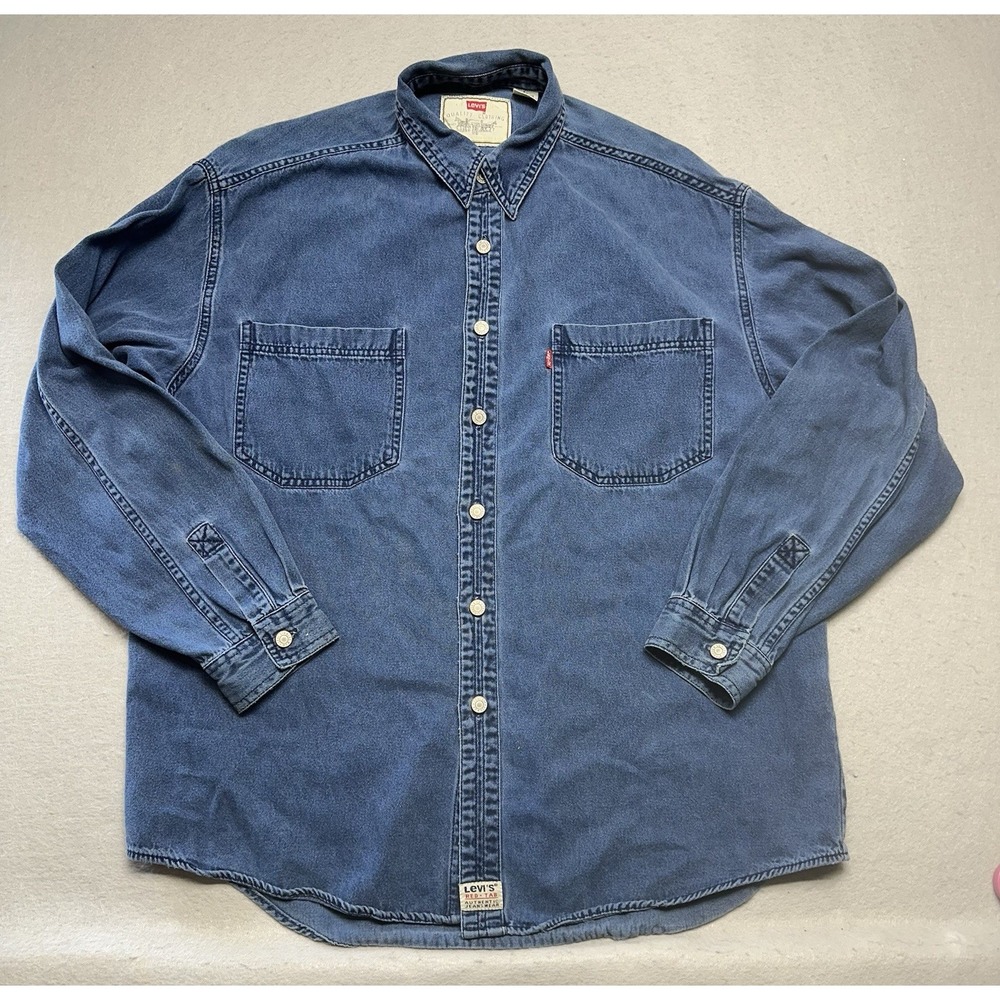 Vintage 1996 Levi's Denim Shirt Mens L Faded Blue 100% Cotton Button Up Workwear